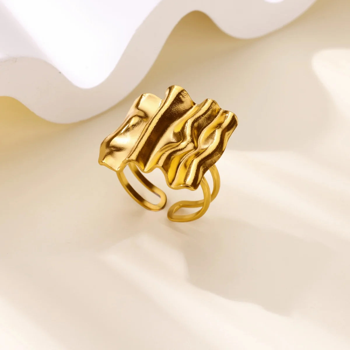 خواتم زهور رقيقة من الفولاذ المقاوم للصدأ بلون ذهبي للنساء، أنيقة وعصرية ومتعددة الاستخدامات، خاتم عريض للأصابع، مجوهرات للارتداء اليومي