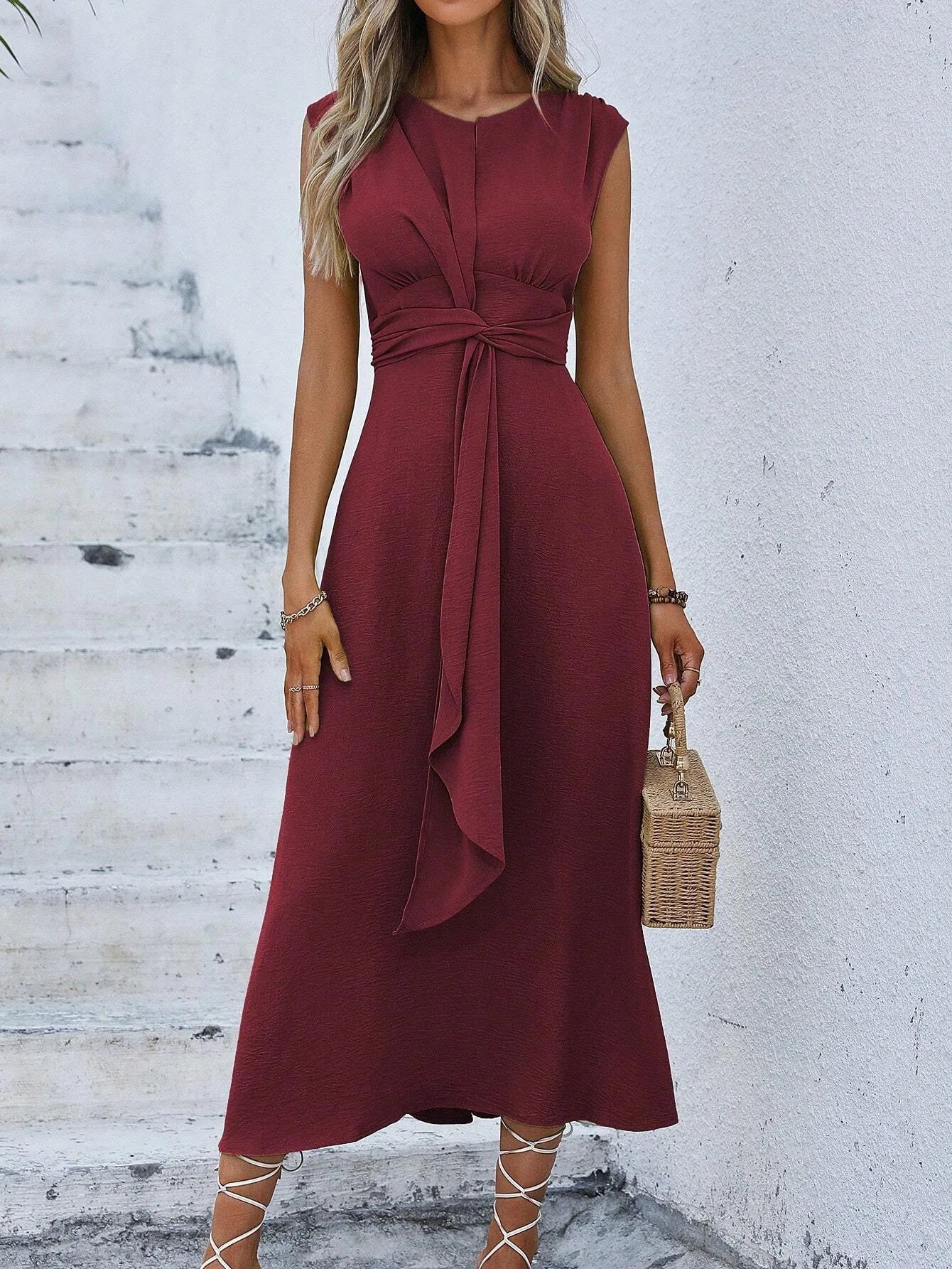 Women's Solid Color A-Line Dress Sleeveless Front Thin Straps Elegant Belted Midi Dress for Summer