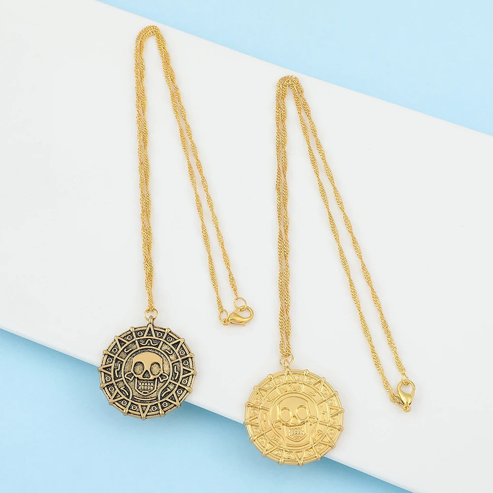 قلادة قراصنة الكاريبي من Akg Aztec Gold Color Coin قلادة جمجمة ريترو قلادة بانك هيب هوب