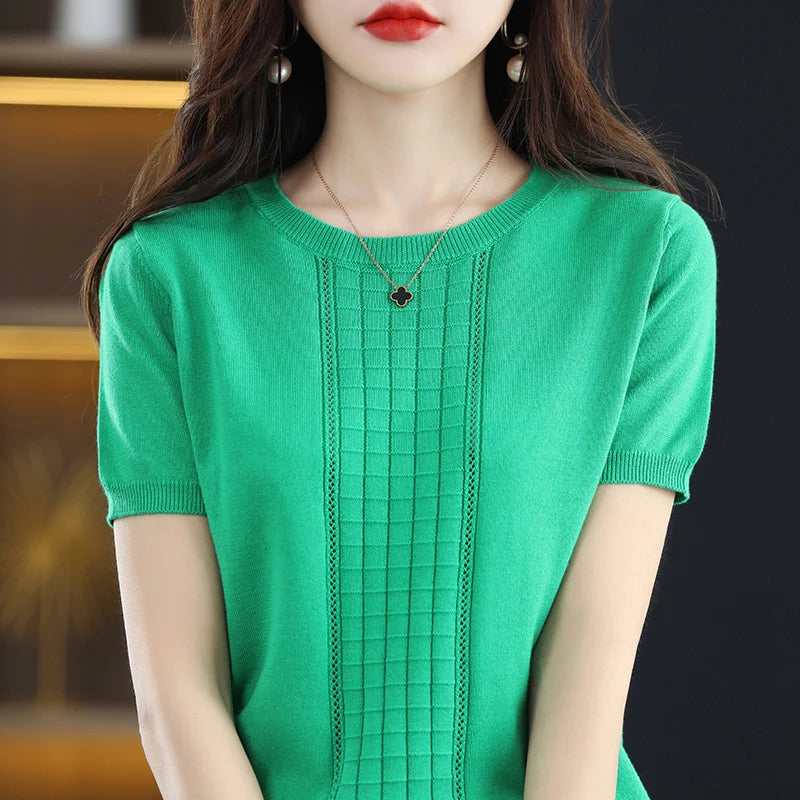 تيشيرت نسائي صيفي جديد، مصنوع من القطن الخالص ١٠٠٪، بياقة دائرية، بأكمام قصيرة، لون موحد، مناسب للإطلالات الكاجوال.