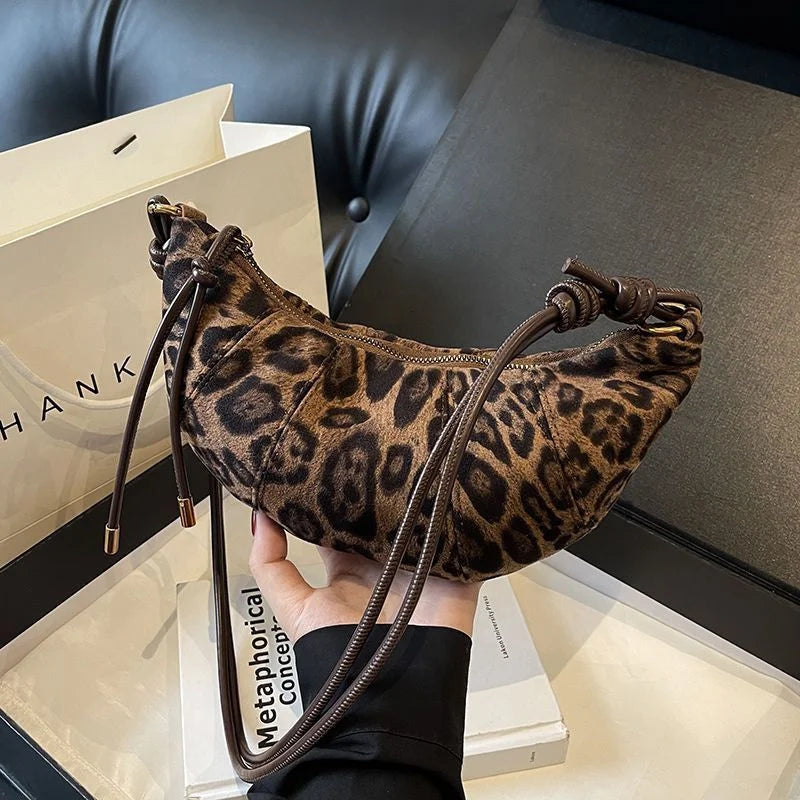 حقيبة كتف عالية الجودة بسحاب من مادة مخملية بطبعة جلد النمر وحقيبة كروس أنيقة بسيطة على الطراز الغربي