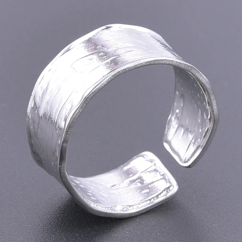 خاتم معدني عالي الجودة بتصميم غير منتظم ومجوف، مفتوح وقابل للتعديل، مصنوع من الفولاذ المقاوم للصدأ، مناسب للنساء والرجال، إكسسوارات مستوحاة من زهرة ونجمة البحر