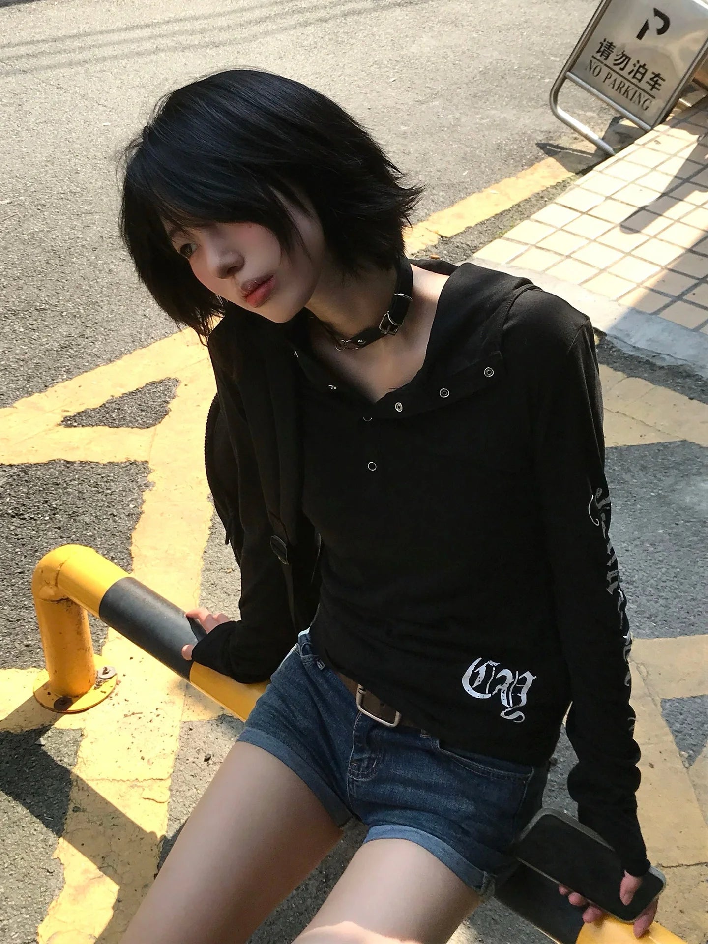 تي شيرت نسائي أمريكي عتيق من Genayooa بغطاء رأس مطبوع عليه رسومات، تي شيرتات عتيقة من Y2K، ملابس الشارع اليابانية من طراز 2000، تي شيرتات جرونج من E-girls