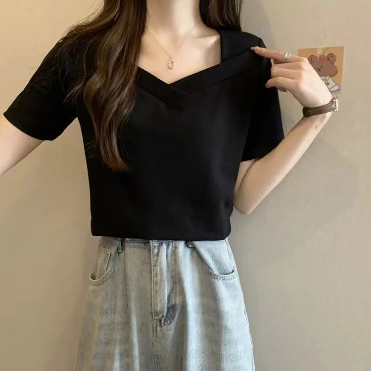 تيشيرت نسائي فضفاض بياقة على شكل حرف V، مناسب للارتداء اليومي، بتصميم أنيق مستوحى من موسيقى الكيبوب وموضة الألفية الجديدة، بتصميم كلاسيكي جذاب، مناسب لفصل الصيف، باللون الأسود، ملابس علوية كاجوال.