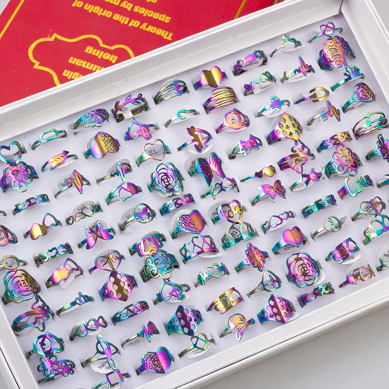 ١٠٠ قطعة من الخواتم المنقوشة المصنوعة من الفولاذ المقاوم للصدأ للرجال والنساء، مجوهرات أنيقة، هدية، خواتم على شكل زهرة مجوفة، بيع بالجملة