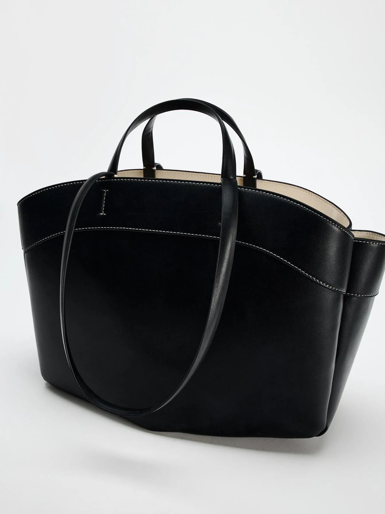 حقيبة حمل نسائية حقيبة تحت الإبط حقيبة كتف من جلد البولي يوريثان بسعة كبيرة حقيبة كروس بودي ريترو حقيبة دلو محمولة غير رسمية حقيبة يد