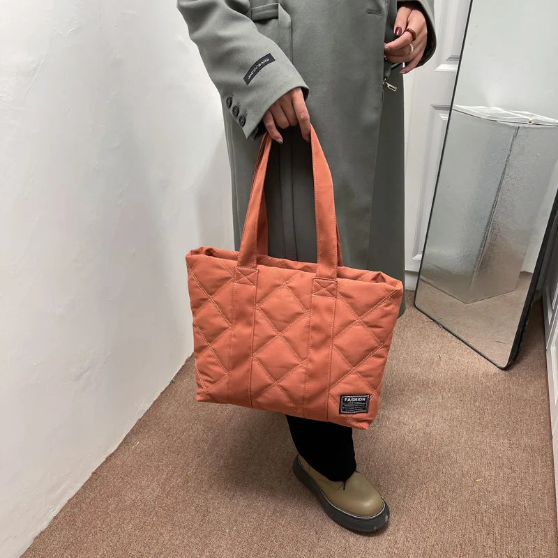 حقيبة نسائية أنيقة ومتعددة الاستخدامات ذات سعة كبيرة مصنوعة من قماش النايلون، حقيبة كتف جديدة، حقيبة يد عصرية، حقيبة يد نسائية