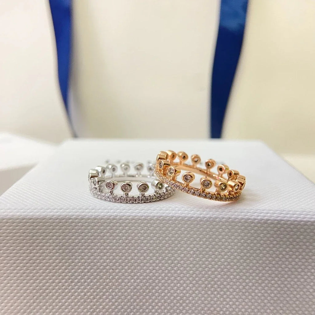 إكسسوارات عصرية لعام ٢٠٢٥ - خاتم تاج السهم - تصميم عصري، يعزز الحداثة، عرض خاص