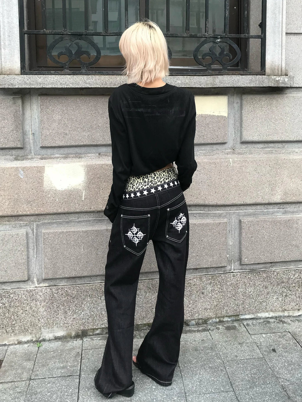 Genayooa Gothic Vintage T-shirt Women Long Sleeve Button Y2k Retro Black Grunge Tops Streetwear 2000s Print Tshirts Autumn