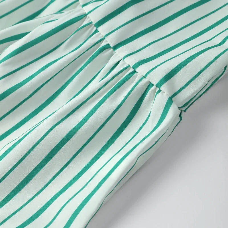 قميص نسائي مخطط كاجوال، برباط أمامي، ياقة دائرية، أكمام قصيرة، بلوزة نسائية كلاسيكية من مجموعة ربيع وصيف 2025، فضفاضة، ملابس خارجية نسائية