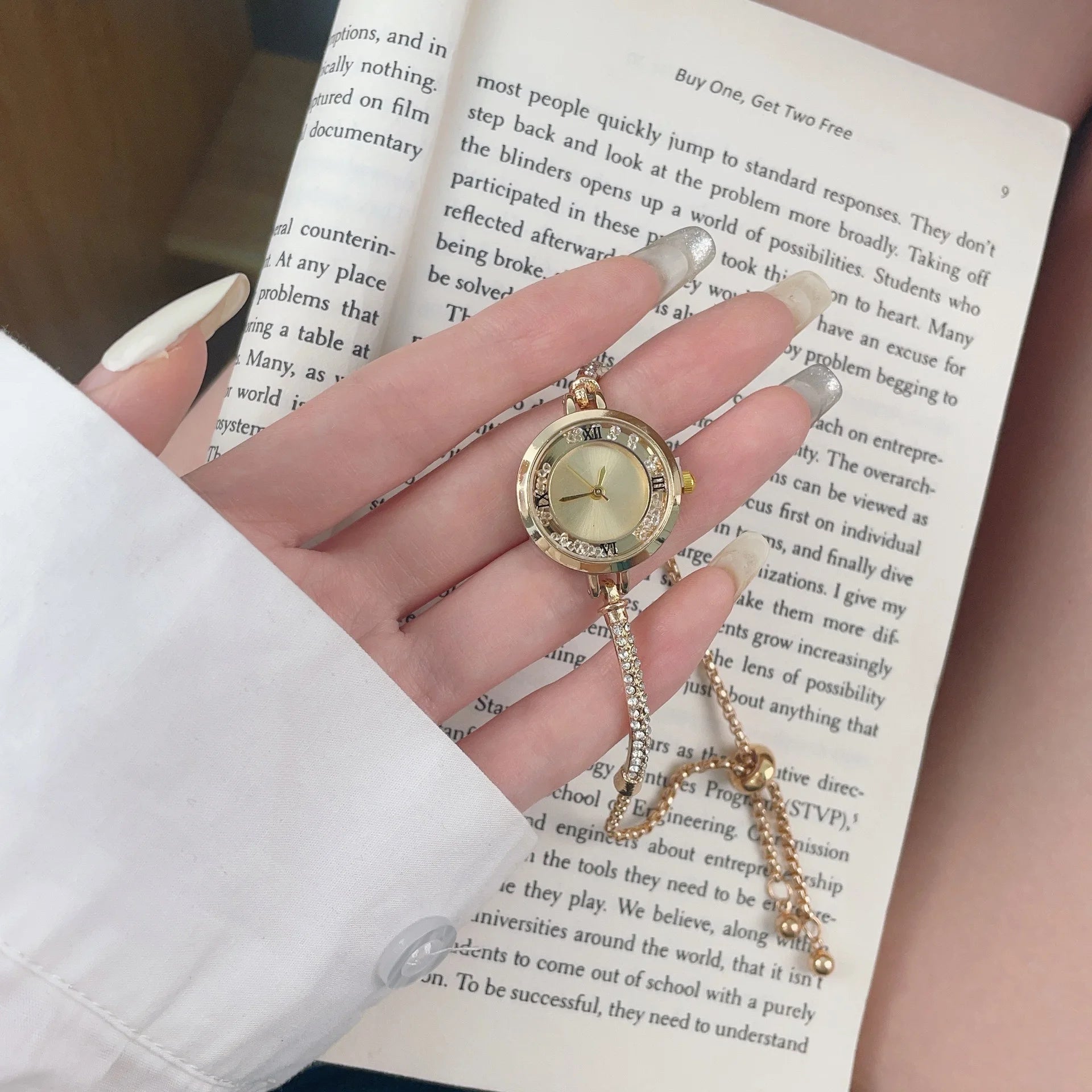 ساعة نسائية جديدة مرصعة بأحجار الراين، بسوار رفيع، ساعة كوارتز تناظرية نسائية، هدية ساعة نسائية