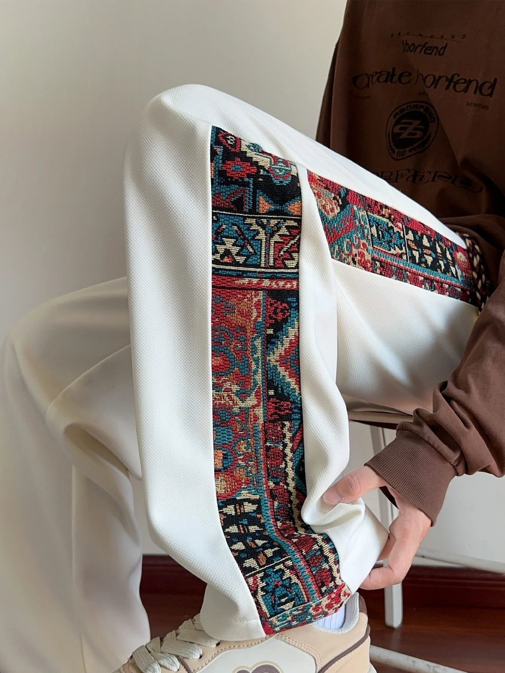 Men's spring and autumn casual pants, with ethnic style splicing design, suitable for outdoor leisure in spring and autumn