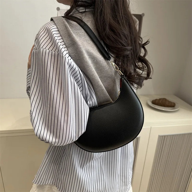 حقيبة يد كلاسيكية من الجلد الصناعي بتصميم نصف قمري عتيق، حقائب كتف للنساء، حزام قابل للفصل، سحاب للإغلاق، بطانة من البوليستر