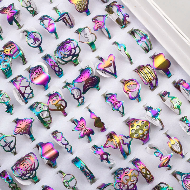 ١٠٠ قطعة من الخواتم المنقوشة المصنوعة من الفولاذ المقاوم للصدأ للرجال والنساء، مجوهرات أنيقة، هدية، خواتم على شكل زهرة مجوفة، بيع بالجملة