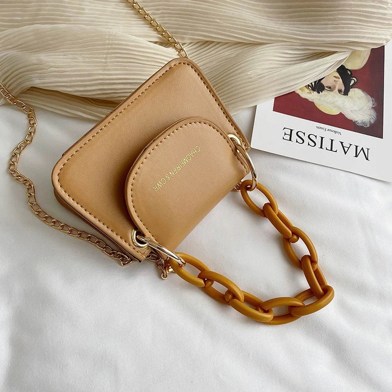 Wholesale of Korean Mini Jelly Bags, New Acrylic Chain Crossbody Bags, Versatile and Popular Hand-held Women's Bags
