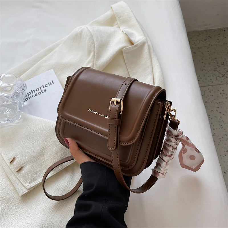 حقيبة كتف جلدية للنساء - حقائب كروس أنيقة، حقيبة تحت الإبط، حقيبة يد مربعة صغيرة