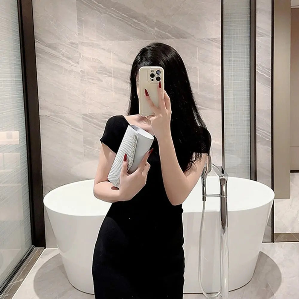 حقائب كتف أنيقة بسلسلة، حقائب يد لحفلات الزفاف، حقائب سهرة فاخرة للسيدات، حقائب يد مزينة بالترتر، حقائب يد لامعة لحفلات الزفاف