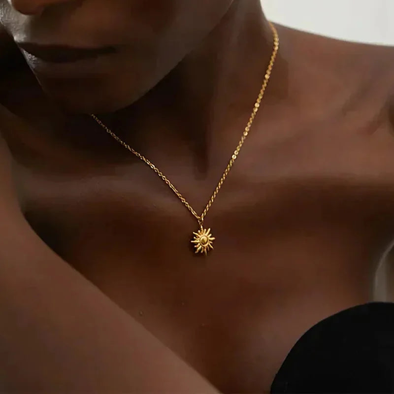 قلادة هندسية من الفولاذ المقاوم للصدأ للنساء، قلادة عباد الشمس العصرية، سلسلة الترقوة، إكسسوارات المجوهرات الجمالية للنساء