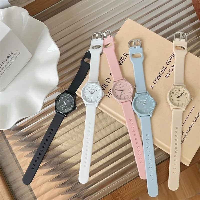 ساعة يد أنيقة بسوار سيليكون متعدد الألوان، ساعة كوارتز للطلاب، ساعة كوارتز كاجوال قابلة للتعديل