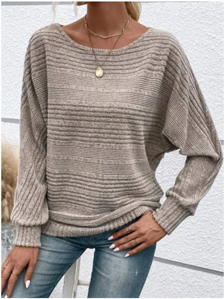 تيشيرت نسائي بلون موحد، بياقة دائرية وأكمام طويلة، مناسب للارتداء اليومي، مثالي للتنقلات اليومية، ومناسب لفصل الخريف.