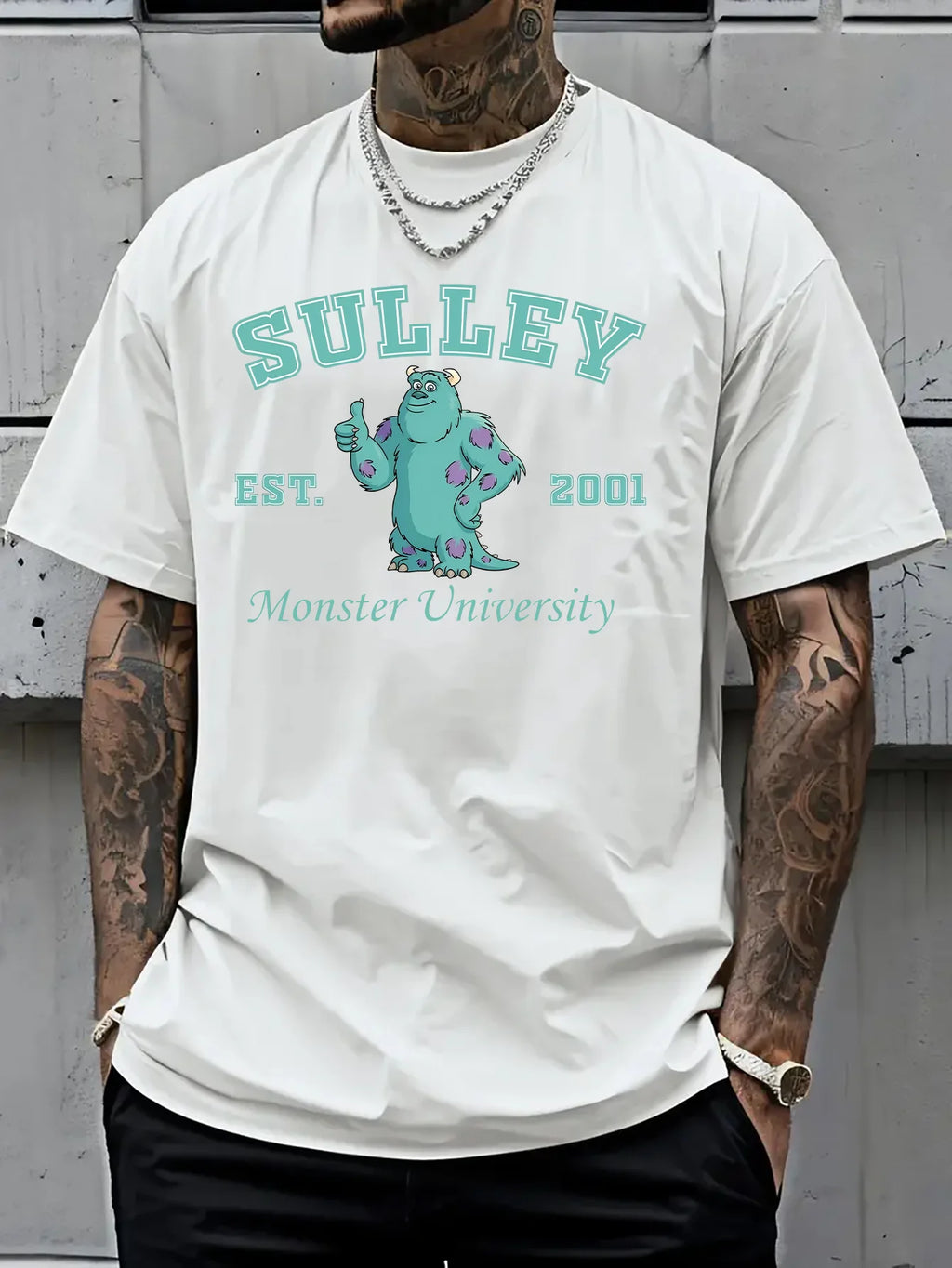 تيشيرت صيفي رجالي من ديزني مونستر يونيفرستي، مناسب للارتداء اليومي والأنشطة الترفيهية، مصنوع من القطن، بأكمام قصيرة وقصة واسعة.