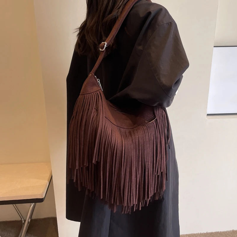 Hot Style Women Cross Body Bag Shoulder Bag Handbag Tassel Zipper Large Messenger Bag Fashion Ladies Faux Fur Bags