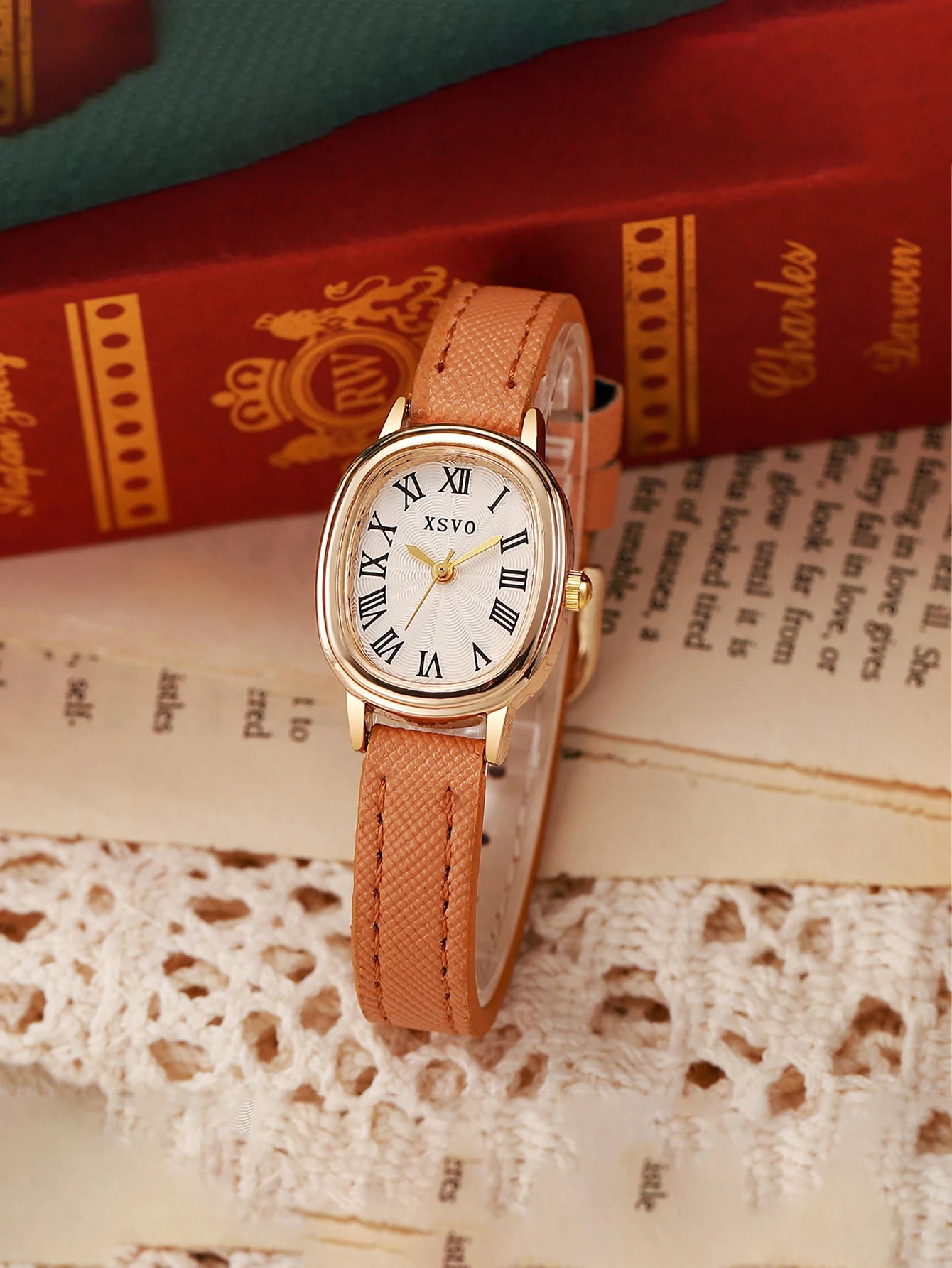 ساعة كوارتز نسائية أنيقة وبسيطة بسوار جلدي، مناسبة كهدية للهالوين أو الكريسماس