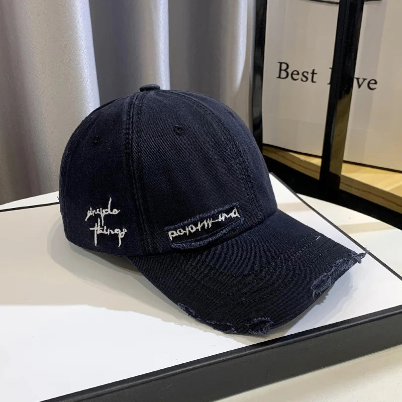 قبعة بيسبول واقية من الشمس مطرزة بفتحة على شكل مشاهير جديدة لعام 2025، قبعة نسائية صغيرة للوجه، مناسبة للربيع/ الخريف، النسخة الكورية، قبعة رجالية عصرية