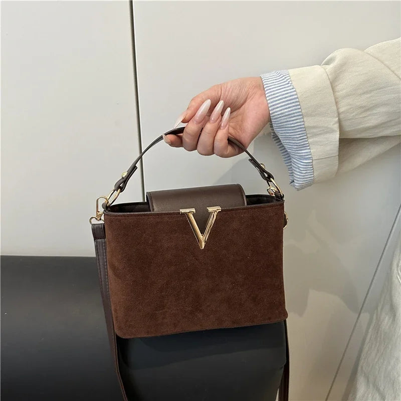 حقيبة يد نسائية صغيرة أنيقة من جلد الغزال الصناعي، حقيبة تسوق من جلد الغزال الصناعي، حقيبة يد مزينة بإبزيم قفل معدني، حقيبة كتف، حقيبة كروس بودي