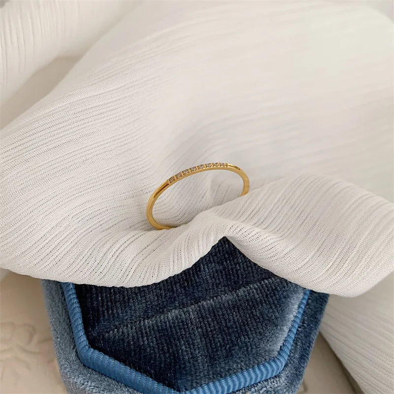 خاتم من الزركون الرقيق بسمك 1 مم، خاتم خطوبة نسائي كامل دائري مرصع بكريستال الزركون، لون ذهبي، خاتم زفاف بتصميم بسيط قابل للتكديس