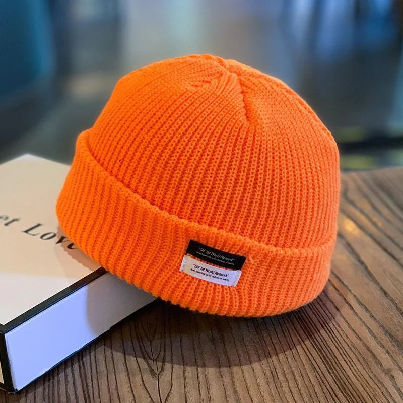 قبعة شتوية رجالية محبوكة بتصميم عصري أنيق، مناسبة لأجواء الشارع، دافئة، على طراز اليوبي