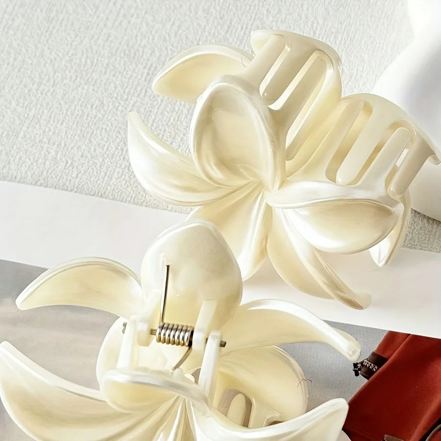 مشبك شعر واحد على شكل زهرة من الأكريليك، أنيق وعصري، حجم كبير، تصميم زهري، إكسسوار شعر متعدد الاستخدامات لتسريحات الشعر النصفية المرفوعة