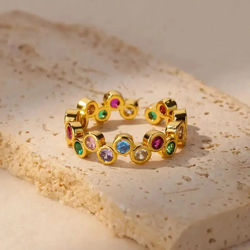 خاتم زركون وردي للنساء، مصنوع من الفولاذ المقاوم للصدأ، لون ذهبي، تصميم عصري لعام 2025، مقاوم للماء، مناسب للأزواج، مجوهرات زفاف أنيقة، مجوهرات الألفية الجديدة.