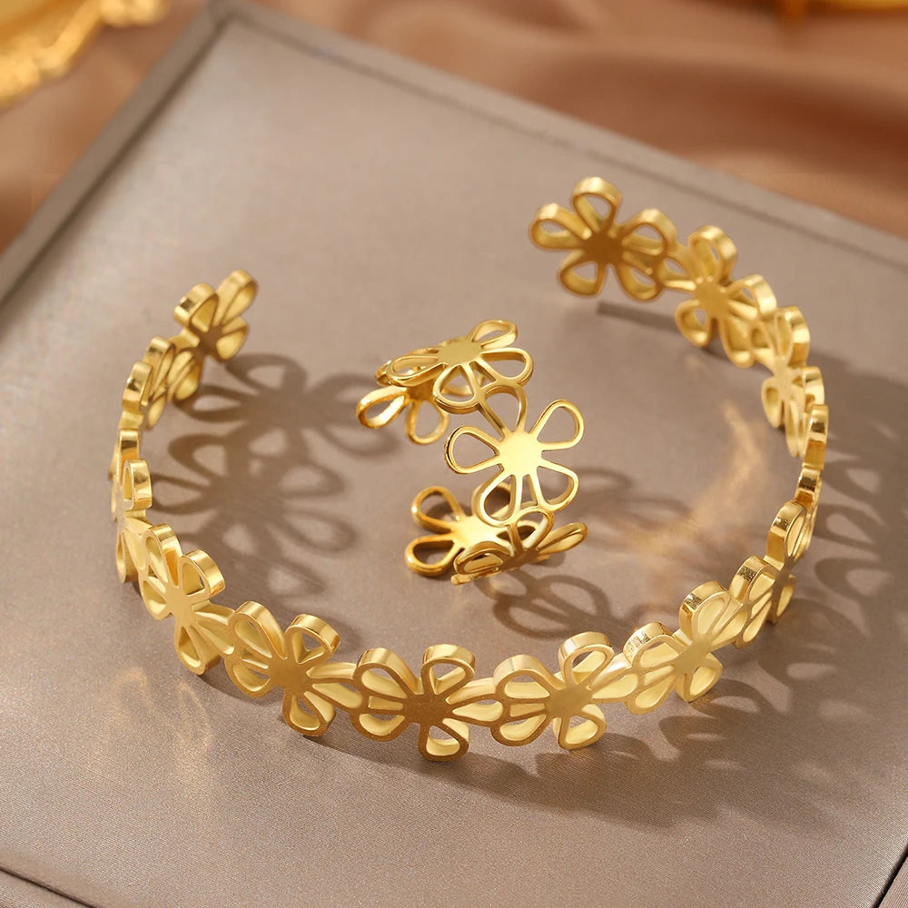 طقم أساور وخواتم من الفولاذ المقاوم للصدأ بتصميم زهور مجوفة، سوار وخاتم بتصميم كلاسيكي مميز للنساء، مجوهرات عالية الجودة لا يتغير لونها، هدية جديدة