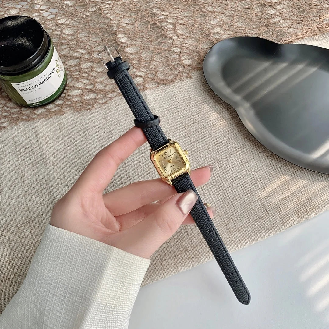ساعة نسائية صغيرة مربعة المينا، سوار جلدي رفيع، ساعة يد أنيقة كوارتز، ساعة نسائية كاجوال