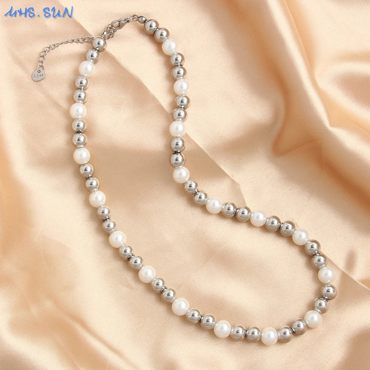 قلادة MHS.SUN العصرية المصنوعة من الفولاذ المقاوم للصدأ باللون الذهبي والمزينة بحبات اللؤلؤ 4/6/8/10 مم من الخرز المعدني مجوهرات قابلة للتعديل للنساء والرجال