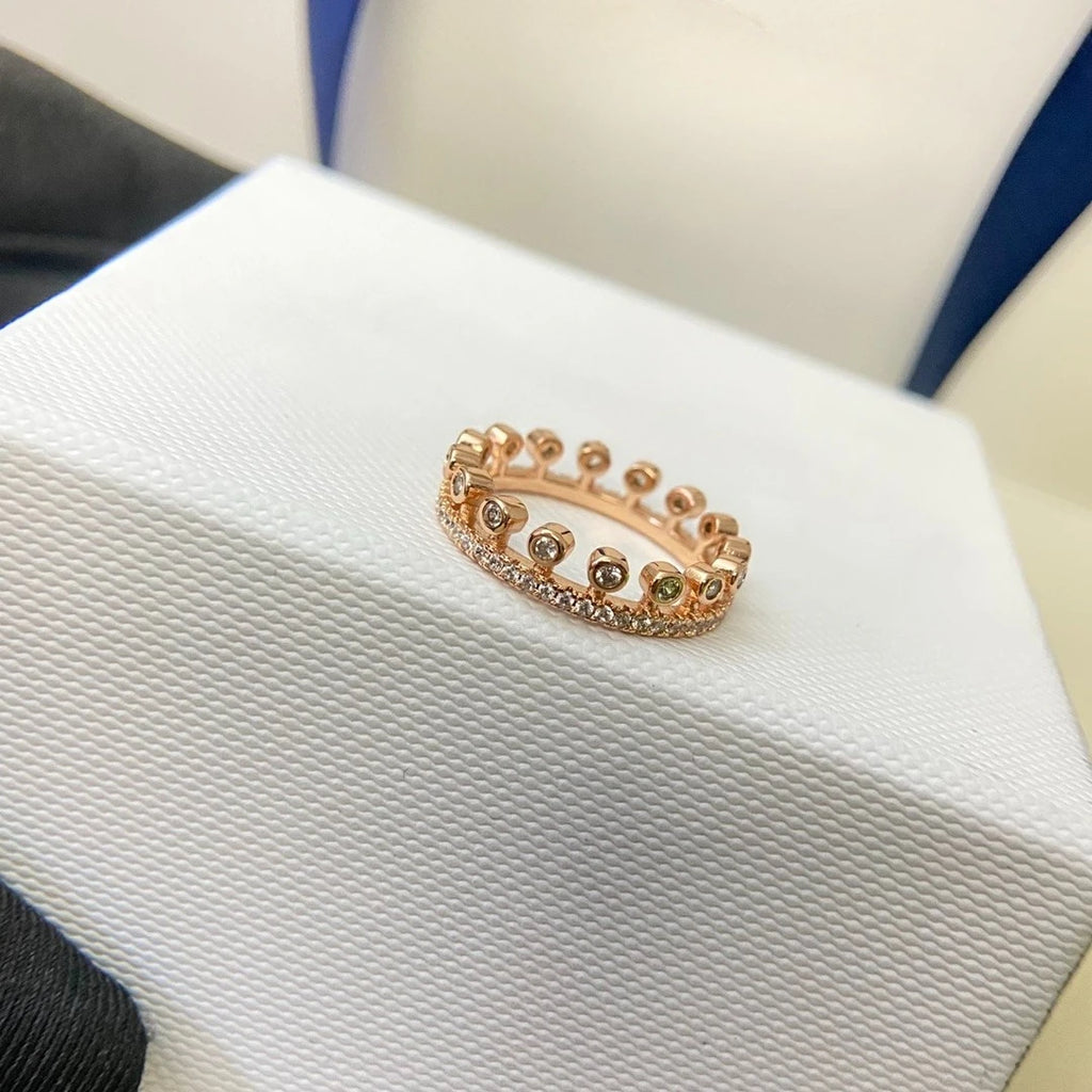 إكسسوارات عصرية لعام ٢٠٢٥ - خاتم تاج السهم - تصميم عصري، يعزز الحداثة، عرض خاص