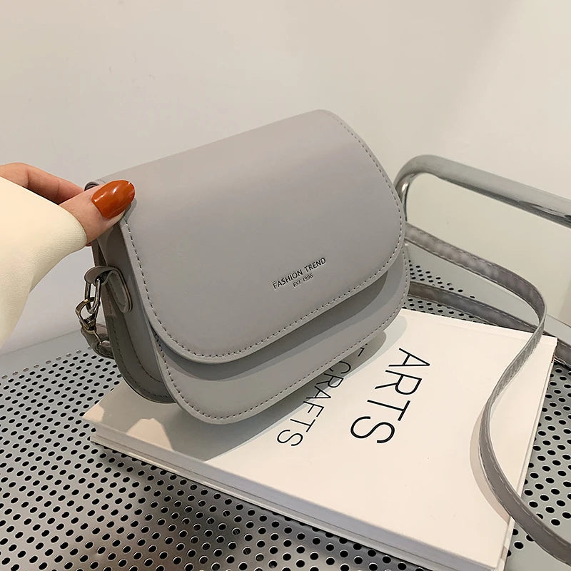 حقيبة كتف عصرية من Yogodlns للنساء مصنوعة من جلد البولي يوريثان، حقيبة كروس بودي بسيطة بلون سادة، حقيبة رسول ذات غطاء، حقيبة يد مصممة