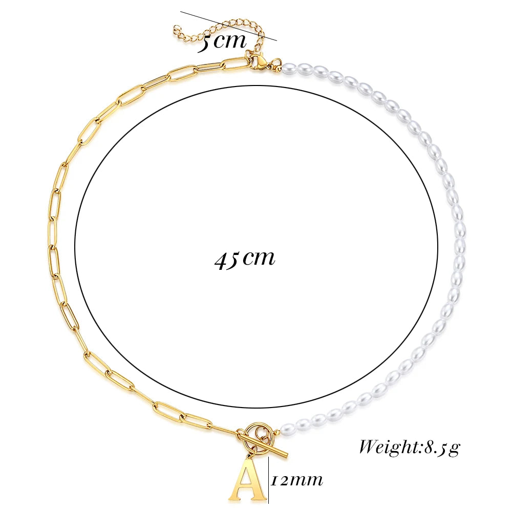 سلسلة مجوهرات جديدة من NIBA مصنوعة من الفولاذ المقاوم للصدأ باللون الذهبي والفضي على شكل حرف أبجدي مرصعة باللؤلؤ للنساء والأزياء النسائية