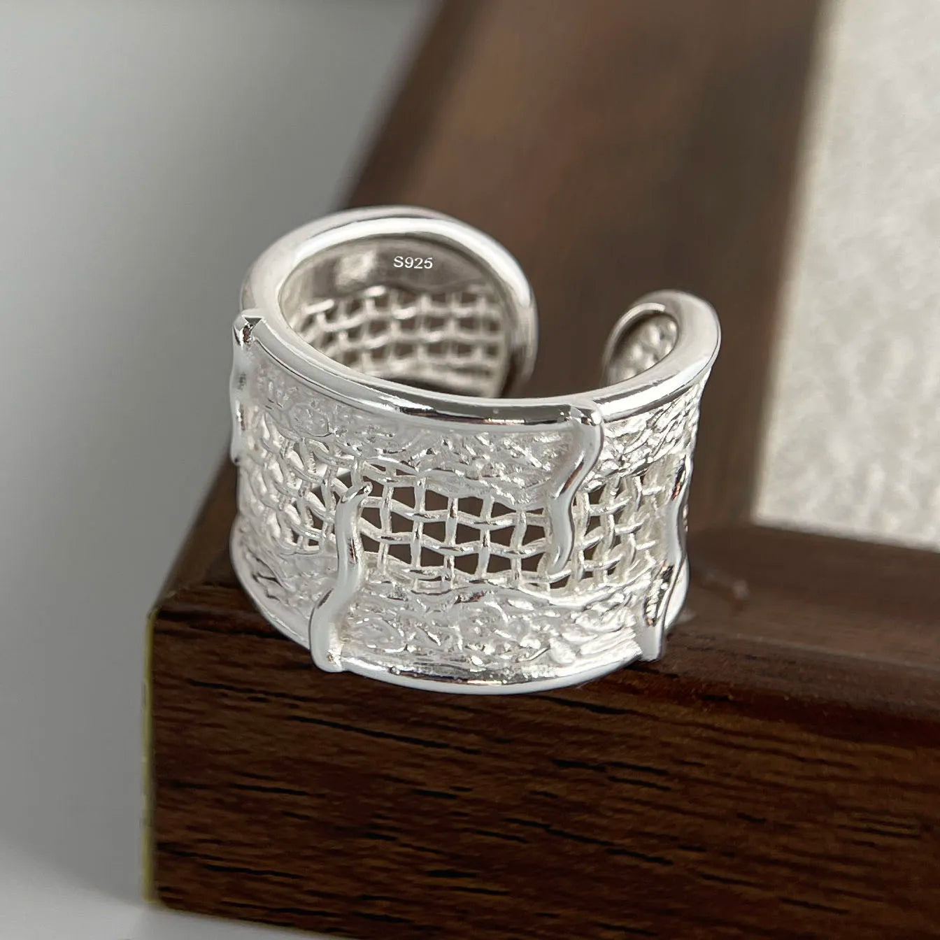 خواتم من الفضة الإسترليني عيار 925 للنساء والأزواج، بتصميم بسيط مصنوع يدويًا، مزينة بالزهور والأقواس والقلوب، هدية مجوهرات فاخرة، مضادة للحساسية.