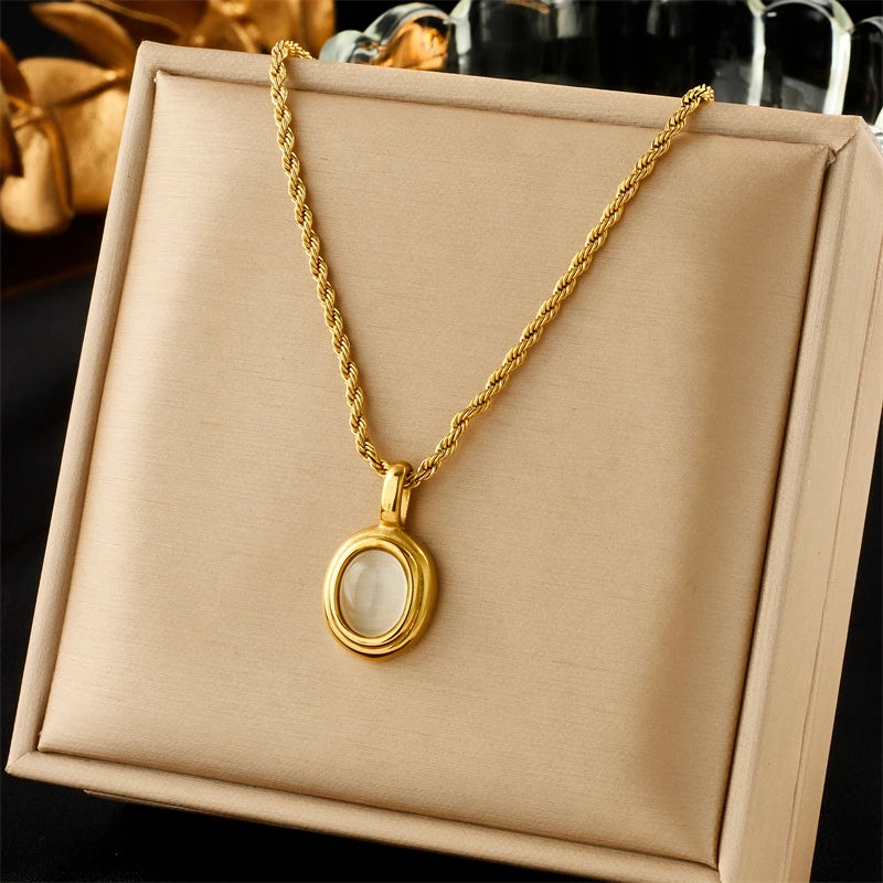 قلادة DIEYURO 316L من الفولاذ المقاوم للصدأ على شكل بيضاوي من الحجر الأسود والأبيض للنساء والفتيات سلسلة الترقوة العصرية مجوهرات هدية للحفلات
