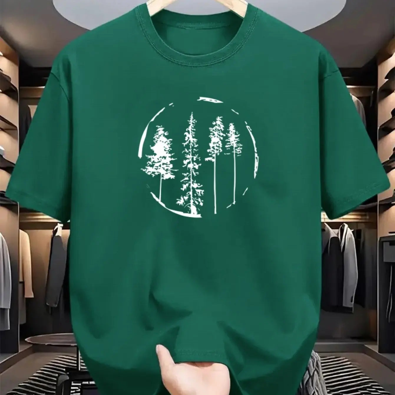 تيشيرت رجالي صيفي عصري فضفاض مطبوع عليه نقشة أشجار الغابة، مصنوع من القطن بنسبة 100%، بياقة دائرية وأكمام قصيرة.