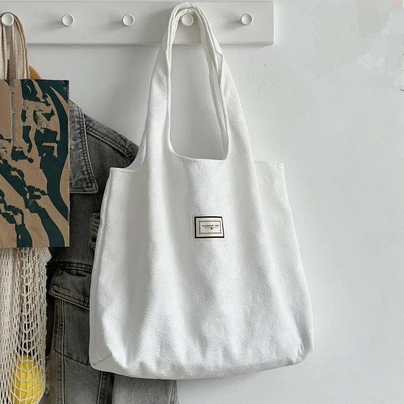 حقيبة يد أنيقة مزخرفة مناسبة للتنقل، حقيبة كتف متعددة الاستخدامات للاستخدام اليومي، حقيبة يد قماشية بتصميم أصلي، حقيبة حمل عملية