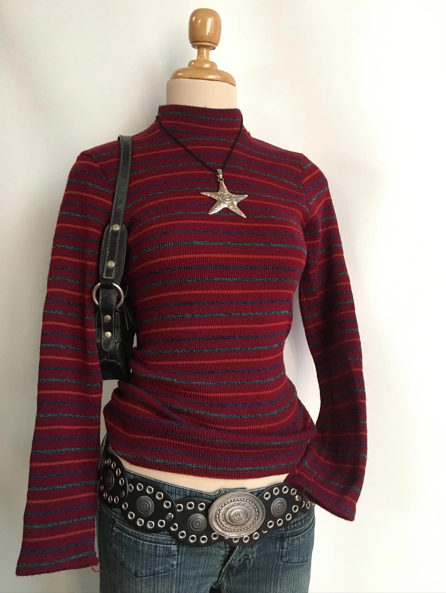 تي شيرت كيبوب بأكمام طويلة من طراز Y2K، ملابس من طراز Y2K، ملابس نسائية من طراز Y2K، ملابس قوطية، ملابس أنمي قوطية، ملابس كاواي كلاسيكية من التسعينيات للنساء