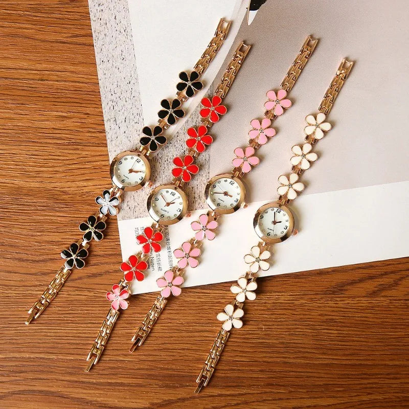 ساعة كوارتز نسائية أنيقة: تصميم أنيق باللونين الأسود والوردي بنقوش زهرية - فكرة هدية مثالية لأي مناسبة