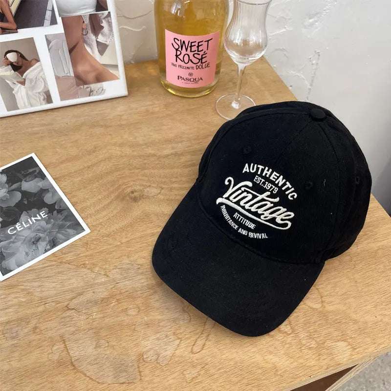 قبعات بيسبول مطرزة بحروف للنساء والرجال للصيف ورياضة الجولف والحماية من الشمس وقبعات سناباك وهيب هوب وقبعات مدببة