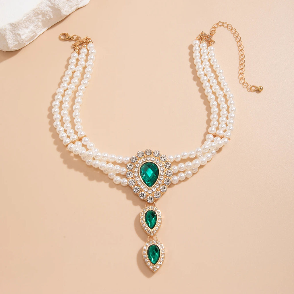 قلادة تشوكر من خرز اللؤلؤ الصناعي مع كريستال أخضر/شفاف للنساء، إكسسوارات زفاف، مجوهرات عصرية