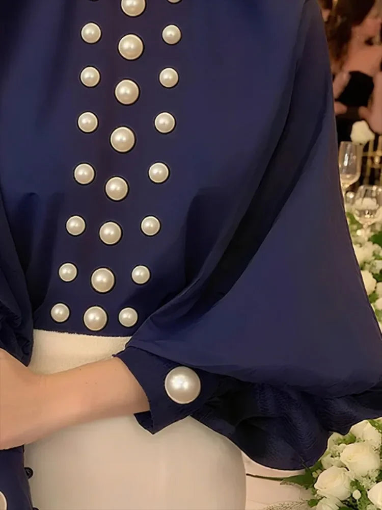 قميص نسائي جديد 2025 مزين باللؤلؤ بأكمام منتفخة ورقبة عالية وبلوزة أنيقة لحفلات المساء للسيدات