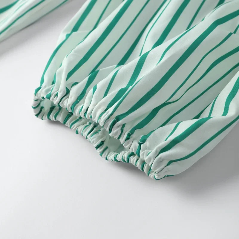 قميص نسائي مخطط كاجوال، برباط أمامي، ياقة دائرية، أكمام قصيرة، بلوزة نسائية كلاسيكية من مجموعة ربيع وصيف 2025، فضفاضة، ملابس خارجية نسائية