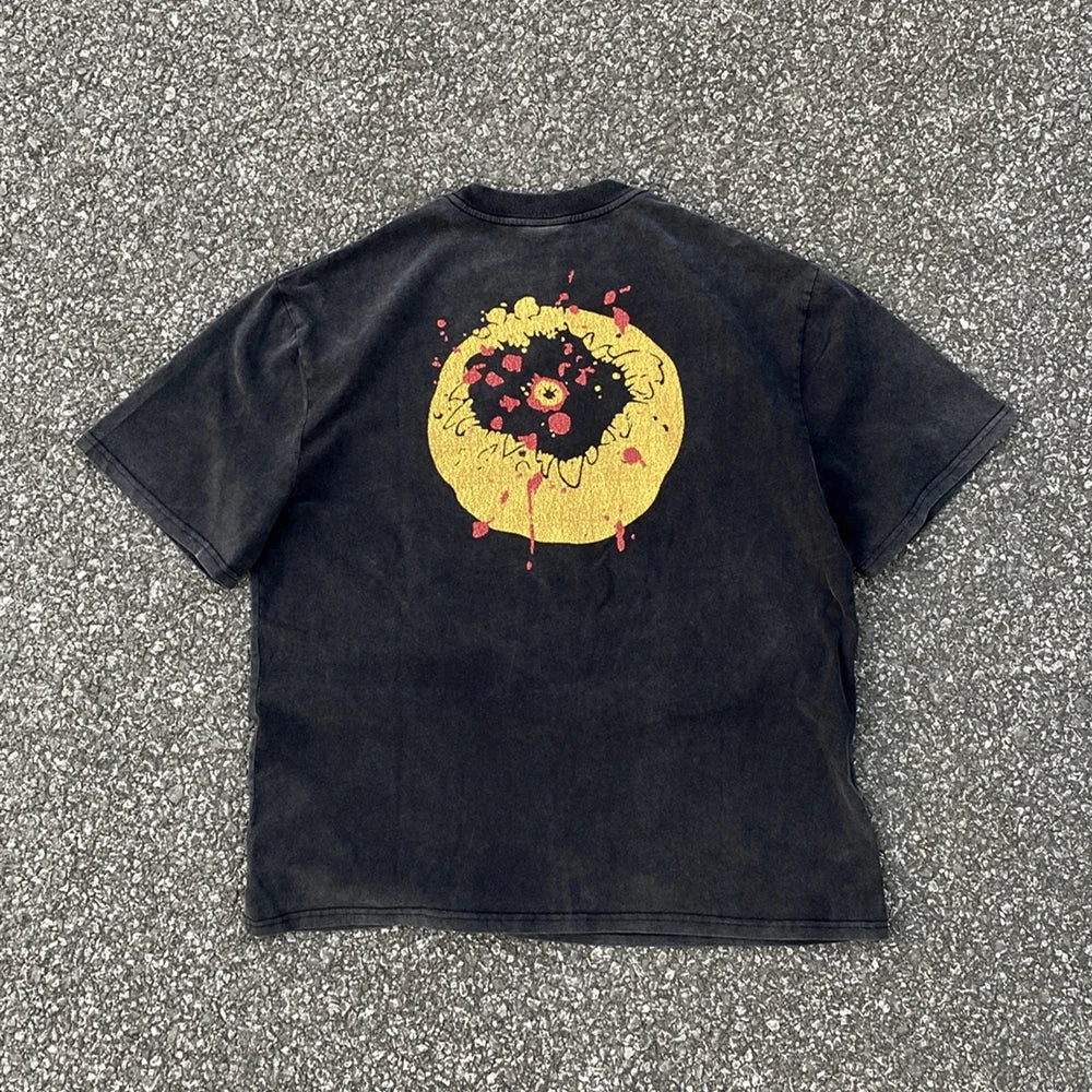 تيشيرت رجالي فضفاض وواسع من القطن بتصميم كلاسيكي عتيق، من ماركة "سانت أوف ميخائيل"، يتميز بجودة عالية وتصميم كلاسيكي.